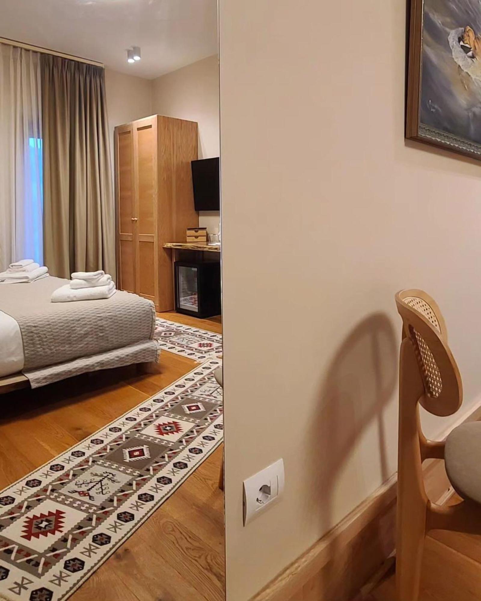 Velar Hotel Boutique Корча Екстериор снимка